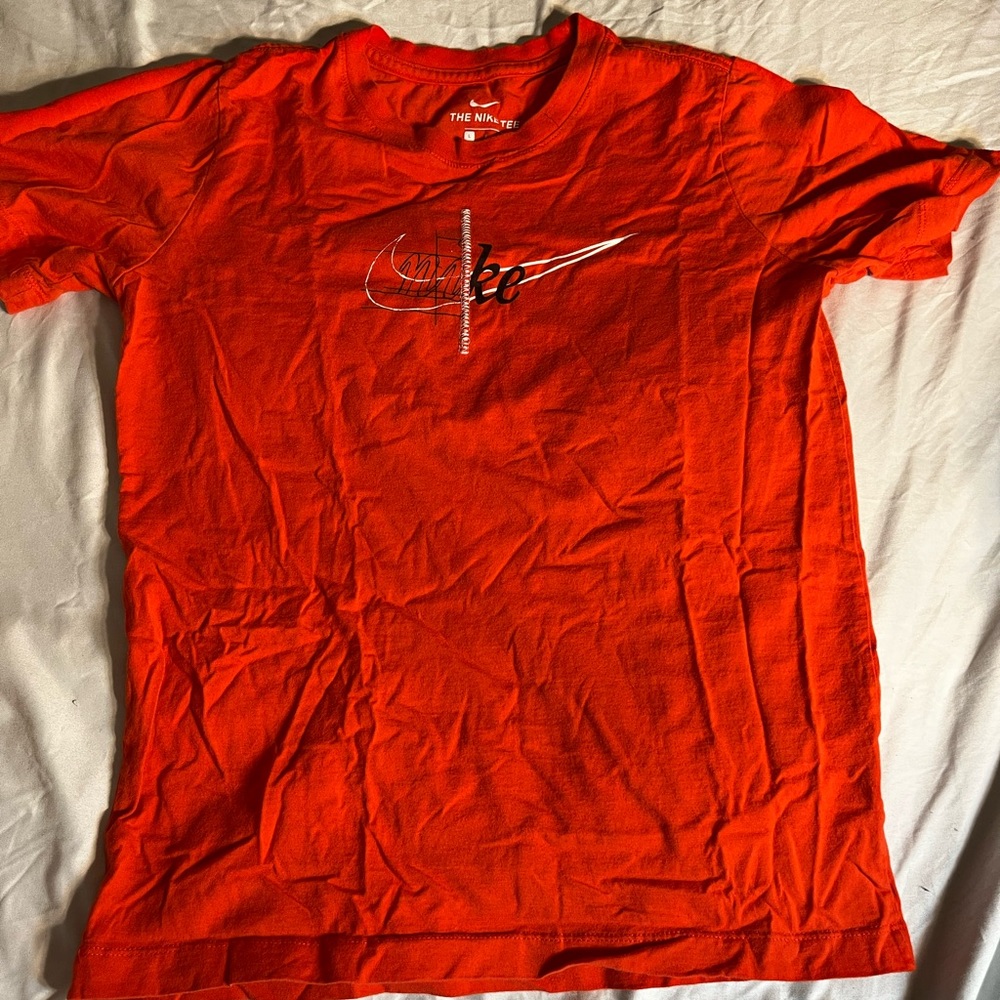 Nike orange know